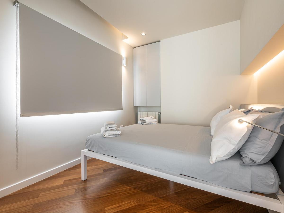 Penthouse Center Apartment Cagliari Luaran gambar